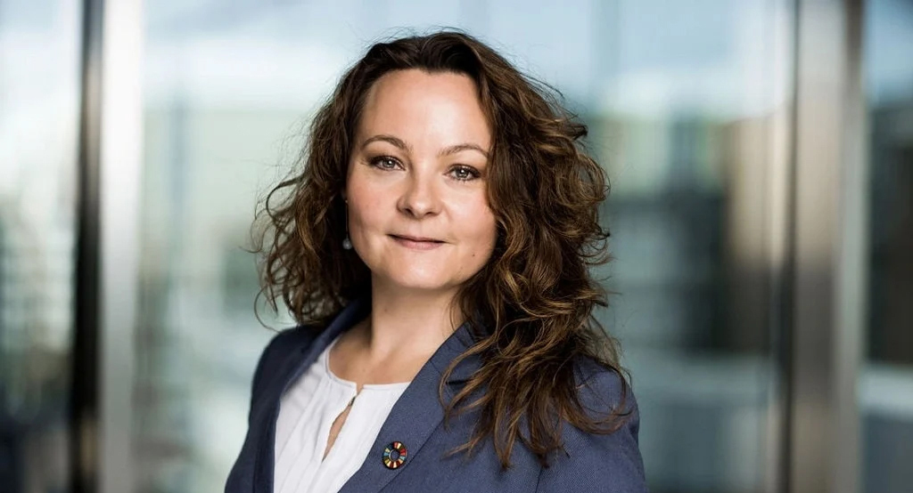 Rebekka Borsch, avdelingsdirektør kompetanse og innovasjon, NHO. Portrettfoto.