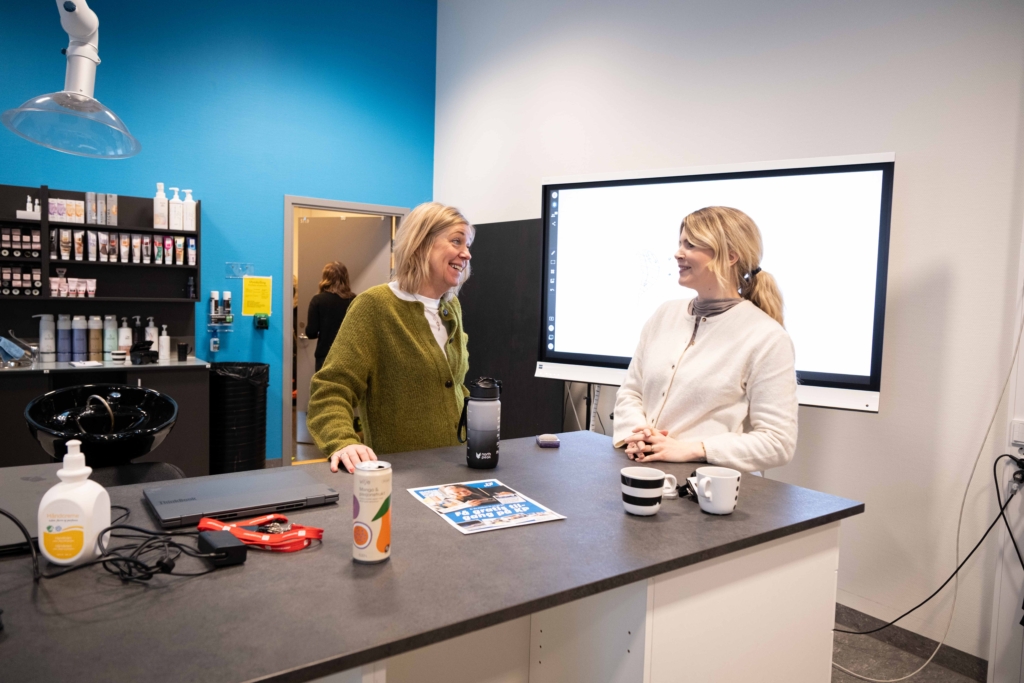 Elisabeth Berg Angell og Frida Aas Strifeldt